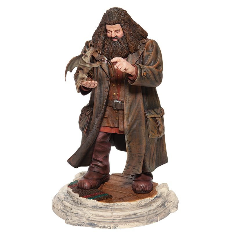 Wizarding World - Hagrid And Norberta Figurine